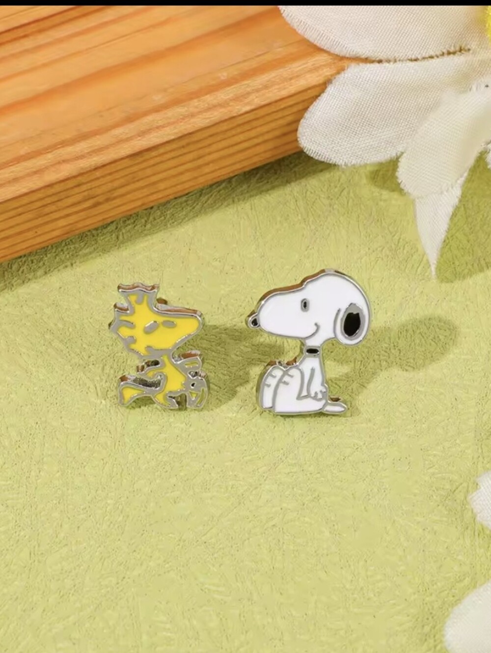 Snoopy Peanuts Woodstock Mismatch Earrings